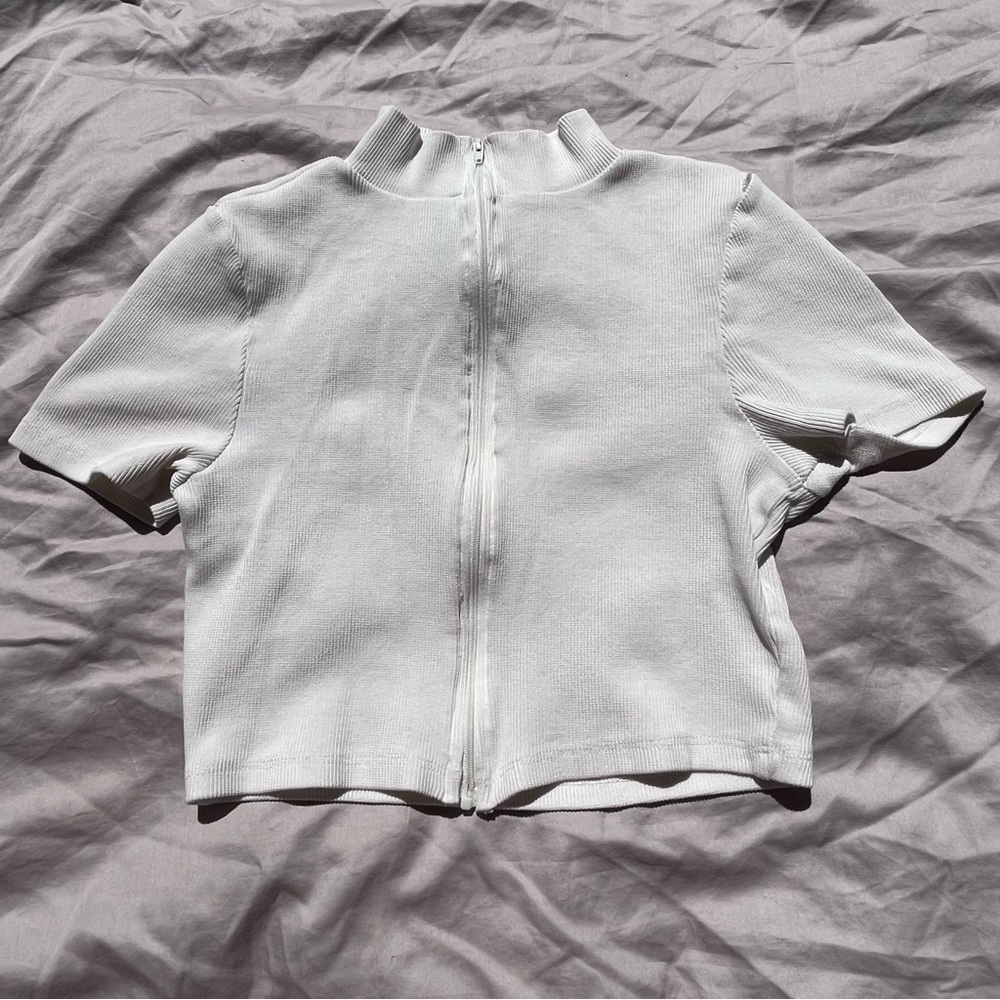 White cropped zip up T-shirt